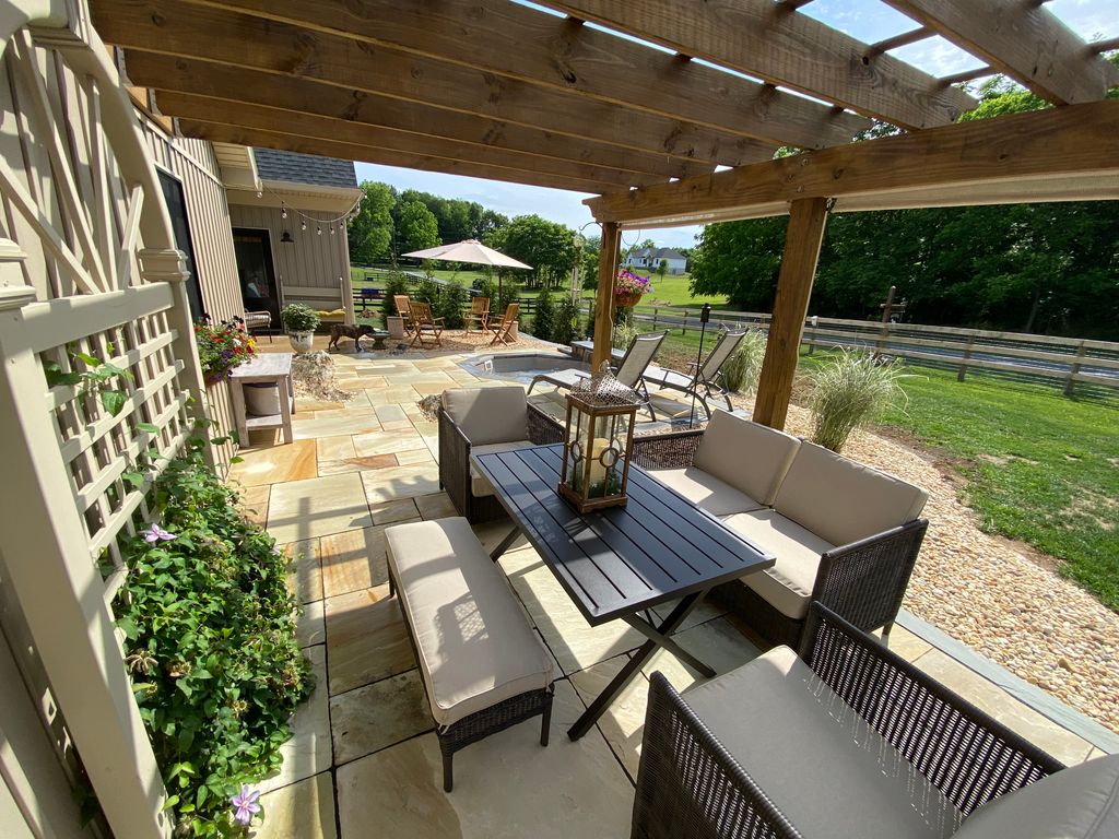 Custom Home #1 — photo 38