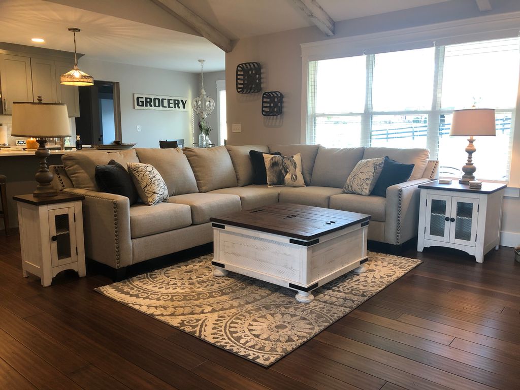 Custom Home #21 — photo 7
