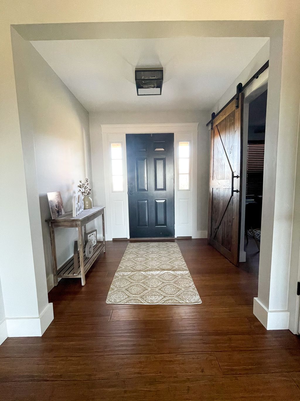 Custom Home #22 — photo 3