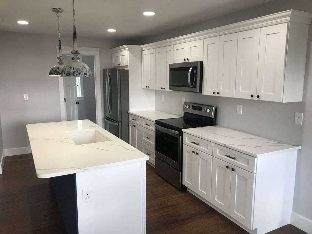 Custom Home #22 — photo 6
