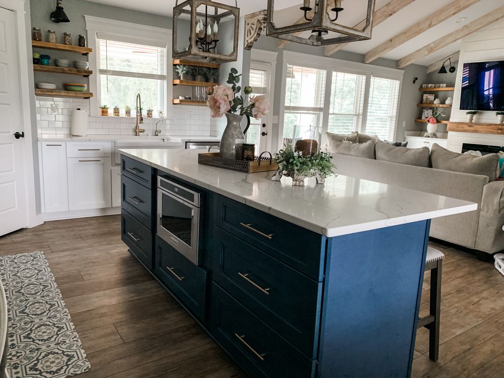 Custom Home #23 — photo 11
