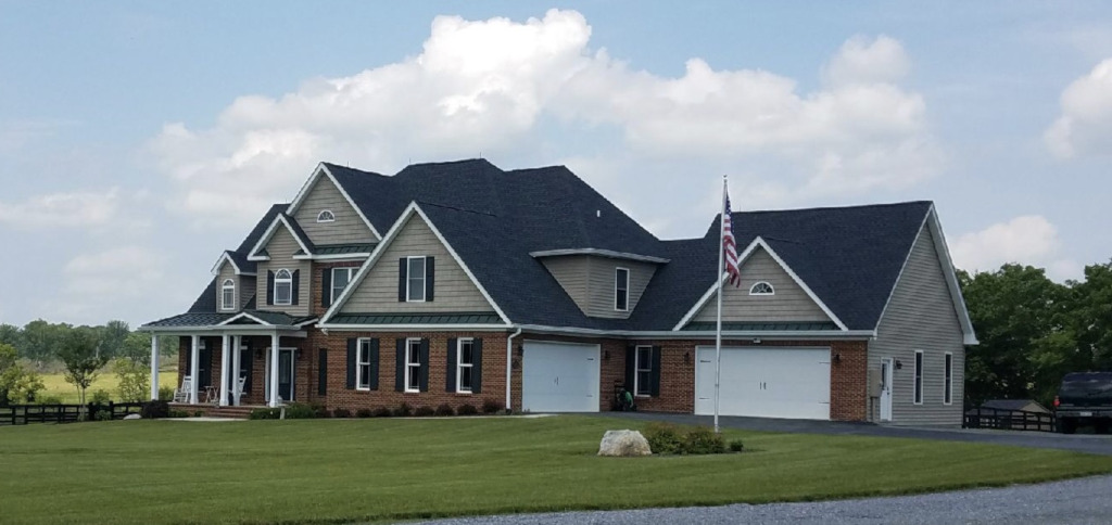 Custom Home #9 — photo 2